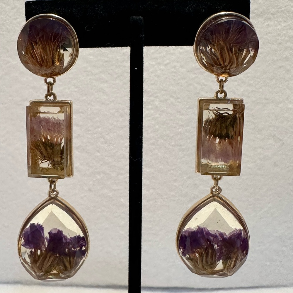 Flowers preserved in resin earrings
